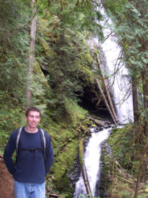 Muirhut falls in the Olympic Mountains